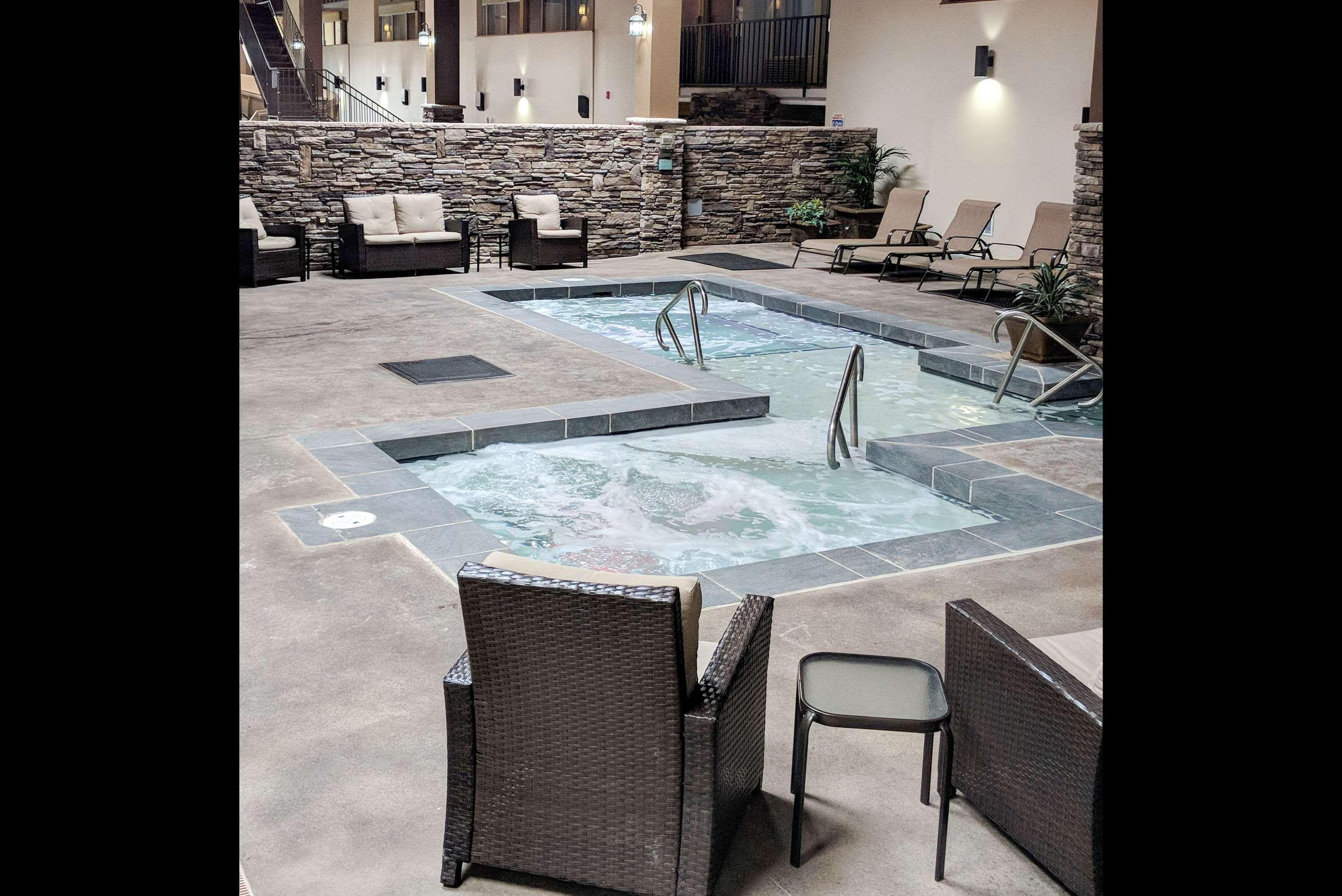 Cascades Mountain Resort, Ascend Hotel Collection هيندرسونفيل المظهر الخارجي الصورة